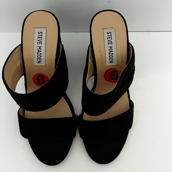Steve Maden Block Heel Suede Sandals - Picture 3 of 3